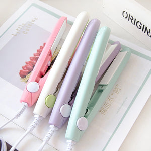 CurlyCool™ - 2-In-1 Mini Hair Curler